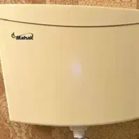 یک عدد سیفون توالت