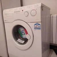 لباسشویی ۵ کیلوی تمیز|ماشین لباسشویی و خشک‌کن لباس|شاهین‌شهر, گرگاب|دیوار