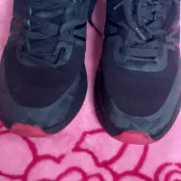 کتونی اسپرت|کیف، کفش، کمربند|میانه, |دیوار