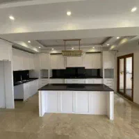 168متر-3خواب-8ساله-2پارکینگ-شهرک-غرب