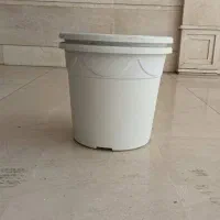 گلدان پلاستیکی بزرگ