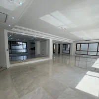 آپارتمان ۱۴۹ متر مدرن نوساز مشاعات آبی تک واحدی