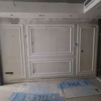 نصب قرنیزقاببندی دیوار پلی یورتان چوبی چمن مصنوعی
