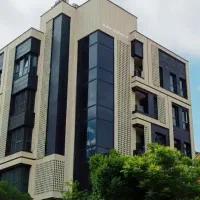 مغازه-30-متری-ارزشمند-خوش-قیمت-بالکن-دار