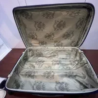 چمدان مسافرتی بزرگ|کیف، کفش، کمربند|گرگان, |دیوار