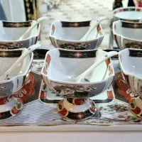 بستنی خوری کالسکه ای کارتن آکبند