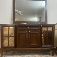 کنسولی و آیینه