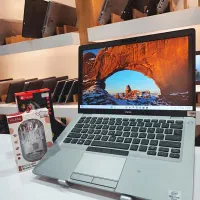 لپتاپ دل ۵۴۱۱، ۲ گیگ گرافیک، رم۱۶، i7 نسل ۱۰