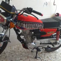 موتورهندا۲۰۰کبیر