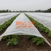 (کاور پوشش ضد سرما)کشاورز