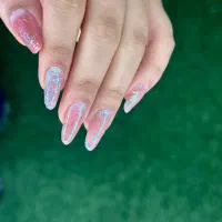 کاشت و طراحی ناخن و آموزش حرفه ای سالن پیامبراعظم|خدمات آرایشگری و زیبایی|بندرعباس, |دیوار