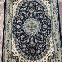 دوعدد فرش کناره یک در یک و نیم