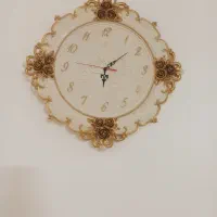 ساعت رزین کاملا سالم