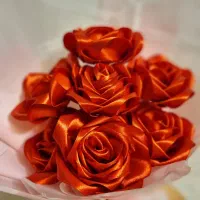 گل رز ربانی هدیه روز مادر و روز زن