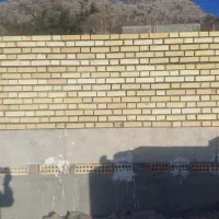 بنا کاشی.سنگ.سرامیک.اجر