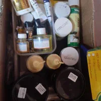 لوازم تحریر و رنگ و بوم