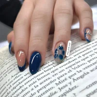 کاشت ناخن پردیس و آموزش|خدمات آرایشگری و زیبایی|کرمانشاه, |دیوار