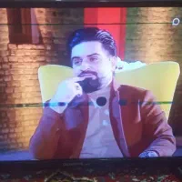 تلوزیون ۳۲ اینچ