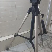سه پایه دوربین عکاسی وکیف سامسونت|دوربین عکاسی و فیلم‌برداری|نیشابور, ۲۲ بهمن|دیوار