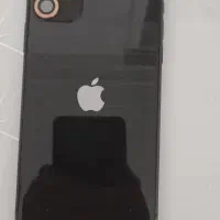 اپل iPhone 11 با حافظهٔ ۱۲۸ گیگابایت