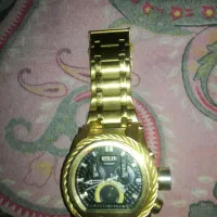 ساعت اینویکتا