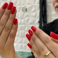 کاشت ناخن و اکستنشن مژه
