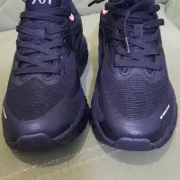 یه کفش نو کادو بوده داخل کارتون استفاده نشده|کفش و لباس بچه|بندرعباس, |دیوار