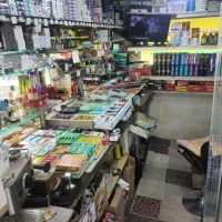 فروشنده دکه روزنامه اتباع یا ایرانی