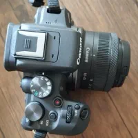 دوربین حرفه ای