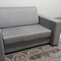 کاناپه تخت خوابشو در حد نو کلا ۴ ماه خریداری شده