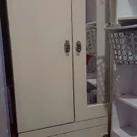 مبل و کمد لباس