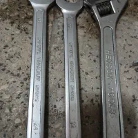 آچار وکولیس|ابزارآلات|رشت, دروازه لاکان|دیوار