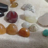 گوی سنگی و گوهر سنگ