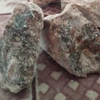 سنگ کوارتز|کلکسیون اشیاء عتیقه|بجنورد, |دیوار