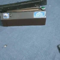 دستکاه پرس پلاستیک.ساخت شرکت مانا۲۵سانتی