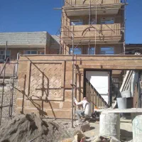 به یک برشکار  سنگ نیازمندم