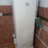 آبگرمکن ایستاده ۲۰۰لیتری کاملا سالم