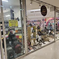 فروشنده نیمه وقت خانم (مجتمع اکسیر)