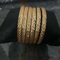 النگو نو|بدلیجات|قم, قلعه کامکار|دیوار