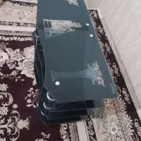میزشیشه ای زیرتلویزیون قیمت ۷۰۰/۰۰۰تومان
