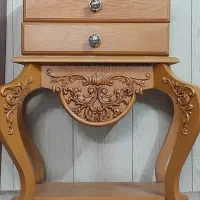 پایه یا میز ساعت