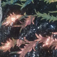 پارچه مخمل مجلسی|لباس|قرچک, میرزائی شمالی|دیوار