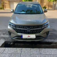 fmc شاسی t5معاوضه باماشین درحد۲تومن دارم
