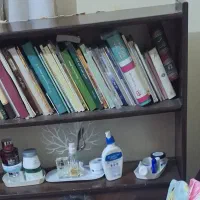 تخت خواب ۱نفره چوبی رنگ قهوه ای