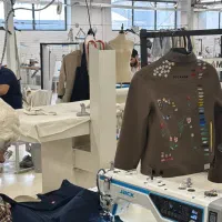 کارگر ساده اقا(وسطکار تولیدی)