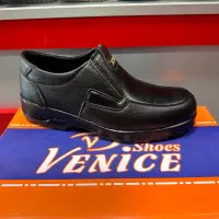 کفش طبی مردانه ونیس