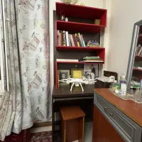 کتابخانه میز تحریر