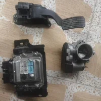 ایسیو Me17 با دریچه گاز و پدال برقی