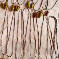 گردنبندوآویز بلوط