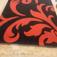 عدد فرش ۳ متری سالم وتمیز به فروش می‌رسد